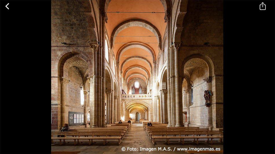 #4. Collegiate of San Isidoro (iOS) Podle: Miguel Perez Cabezas