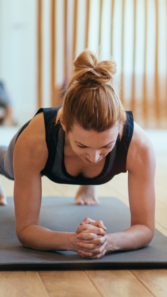 #1. Plank Exercise Routine (iOS) 来自: Fitric