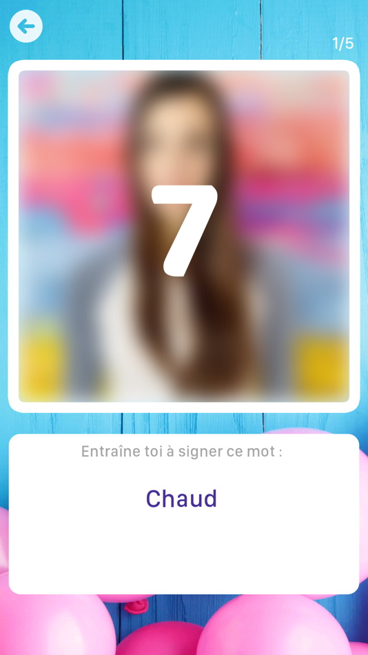 #4. Littlebunbao signe (iOS) 由: Marie Cao