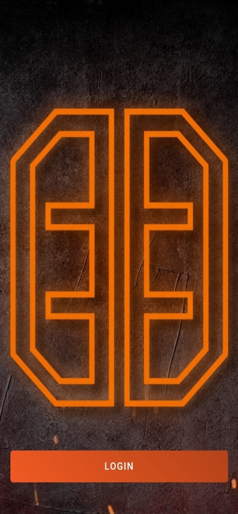 Panobianco Academia - La aplicación recibe con un distintivo logo naranja de Panobianco y un botón de 'LOGIN' prominente en la parte inferior, facilitando un ingreso ágil.