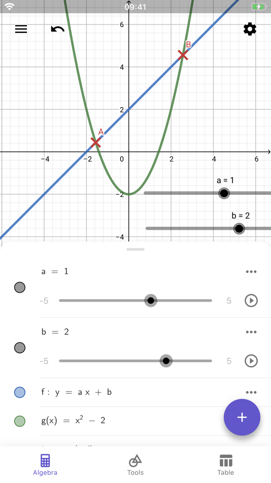 #1. GeoGebra Graphing Calculator (iOS) Podle: International GeoGebra Institute (IGI)