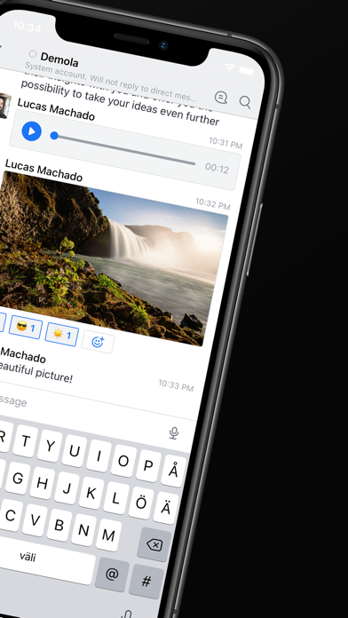 Demola Chat Screenshot