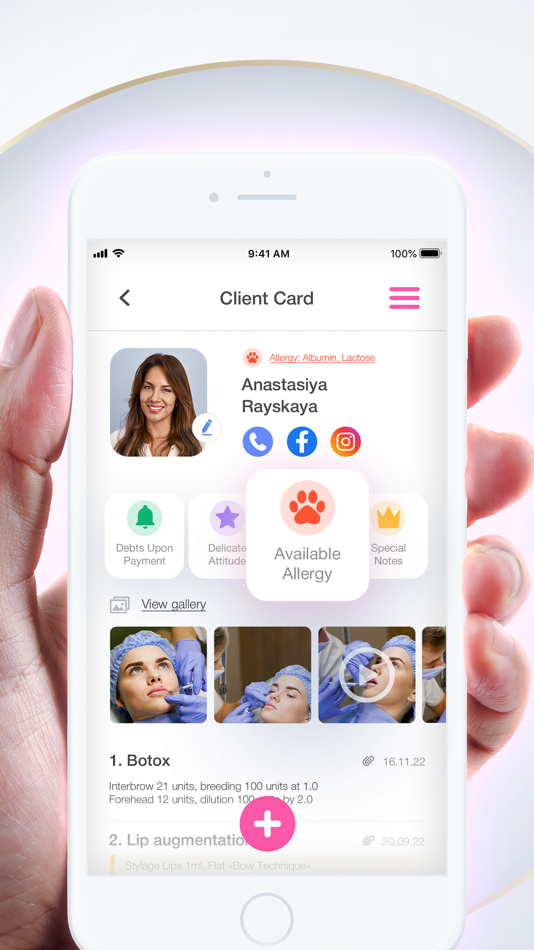 #2. Onlinic - Client Database CRM (iOS) Podle: AESOLUTION