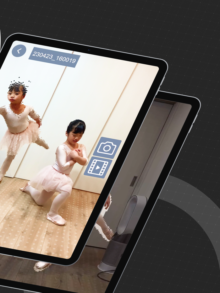 AR CUT and PASTE IN MOTION