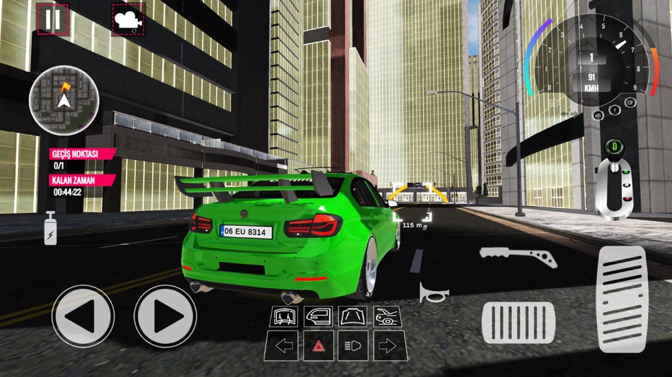 #2. F30 Car Racing Drift Simulator (iOS) 由: CLAP GAMES OYUN TEKNOLOJILERI SANAYI VE TICARET