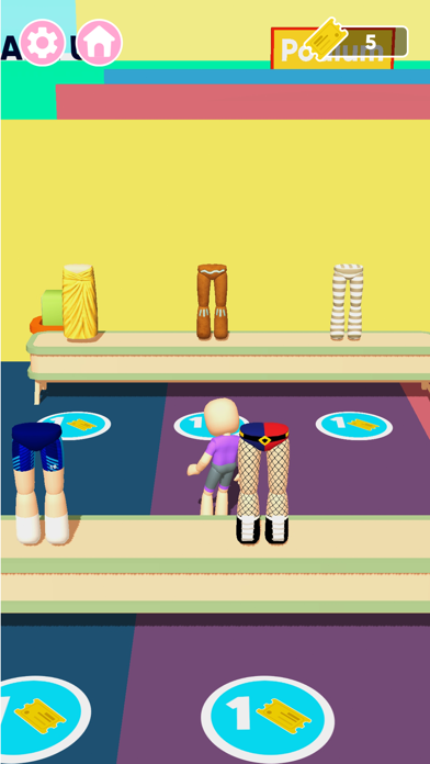 Famous Fashion - Dress Up Game Screenshot