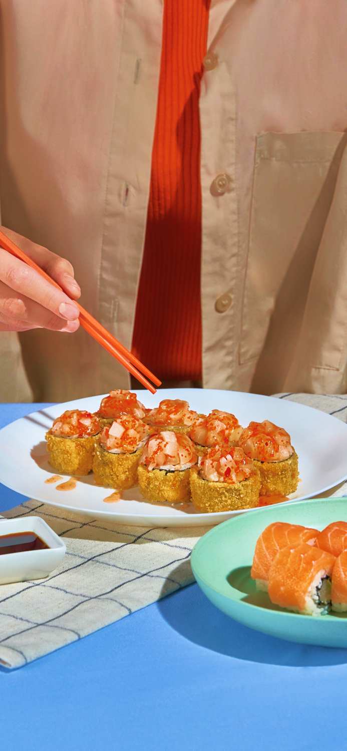 Много лосося Суши пицца роллы