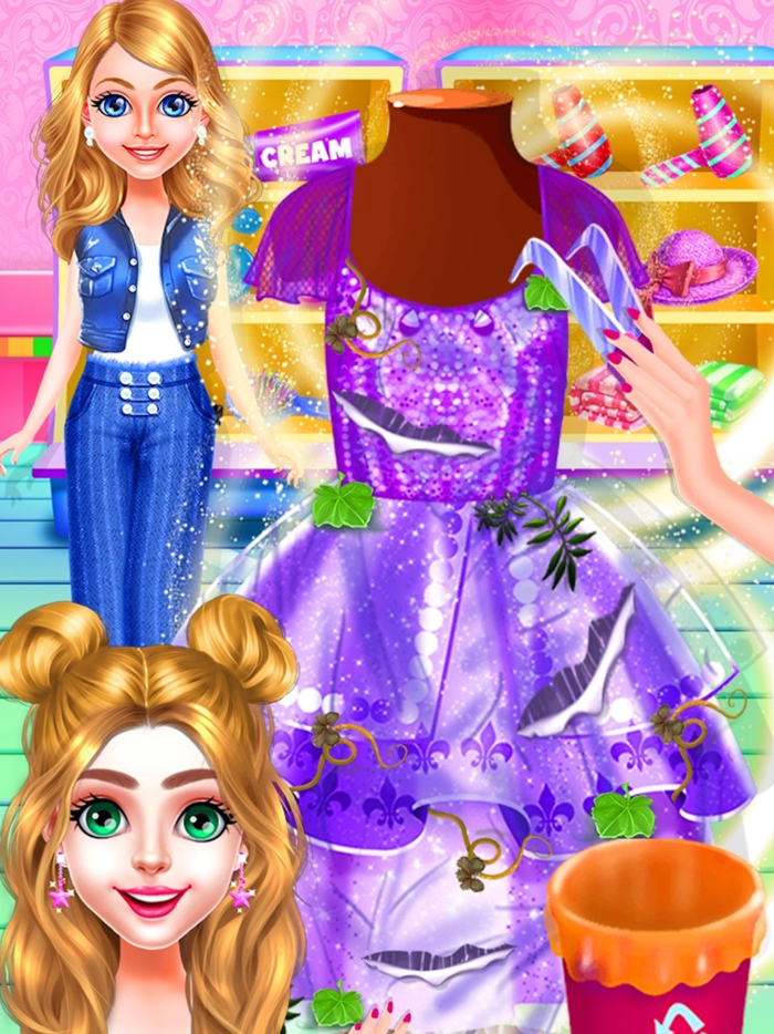 Chic Girls Shopping Mall Day