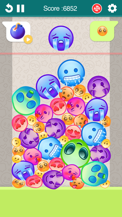 Screenshot #3 pour Emoji Challenge: Fun Merge