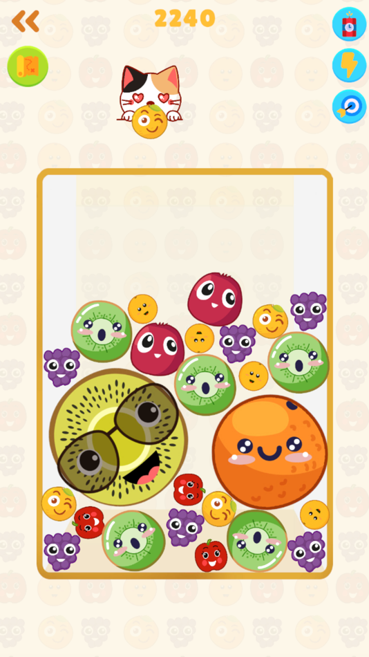 #2. Fruit Merge: Drop it (iOS) 来自: Anh Tran Bao
