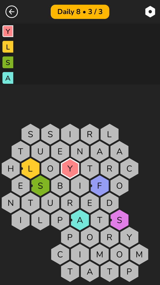 #7. Honeycomb - Word Puzzle (iOS) 由: Spiralburst Studio, LLC