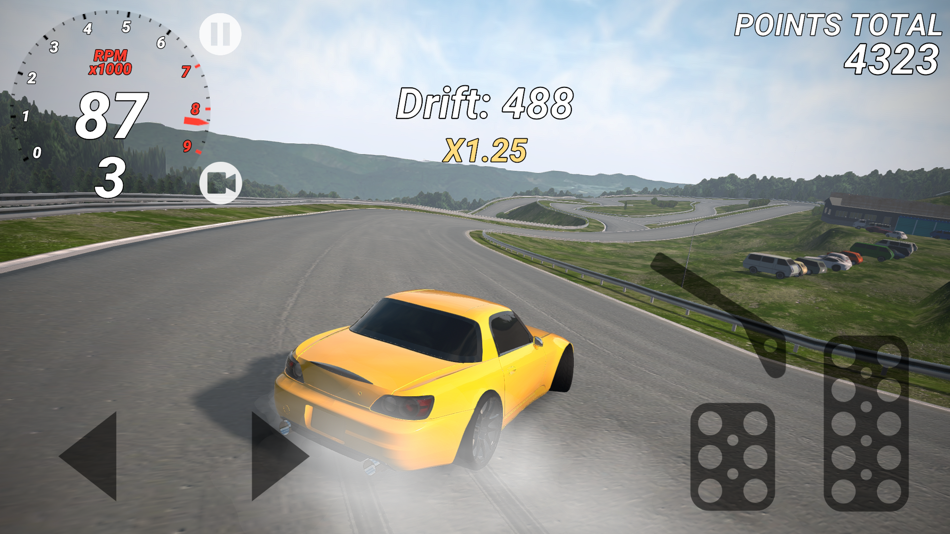#1. Drift Hunters (iOS) 由: Ilya Kaminetsky