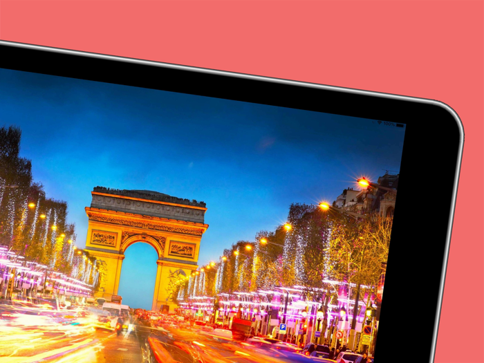 Paris Travel Guide Offline