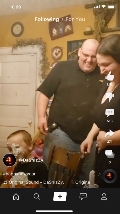 Clapper: Video, Live, Chat