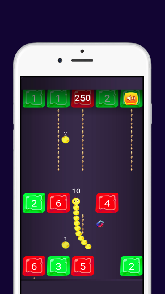 #4. Snake attack Block game (iOS) 由: SEYDOU BERTHE