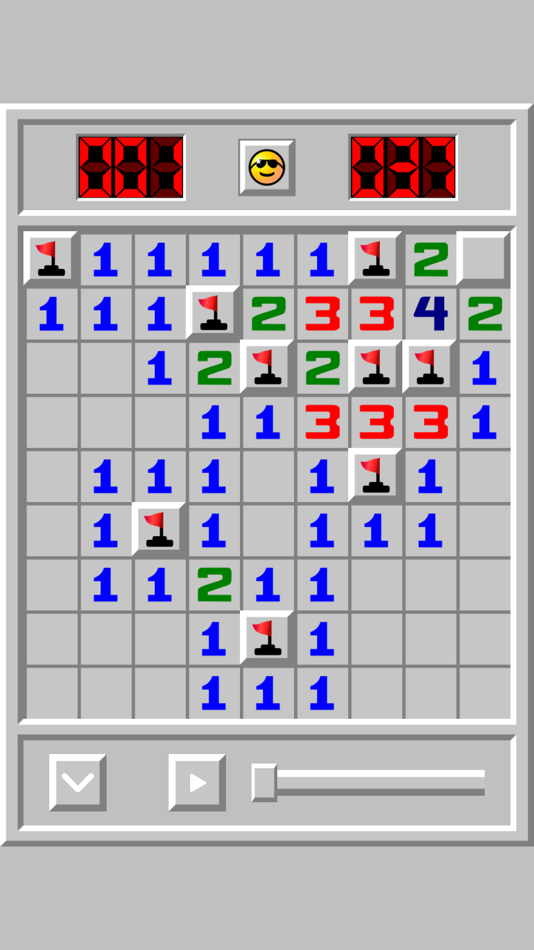 #2. Smooth Minesweeper (iOS) 由: Hung Dang