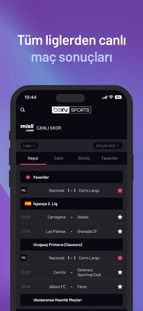 beIN SPORTS TR - ユーザーは、複数の試合のリアルタイムスコア更新と、リーグステータス（ライブ、終了、お気に入り）によるフィルタリングオプションを利用できます。