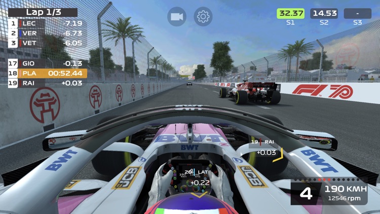 F1 Mobile Racing screenshot-4
