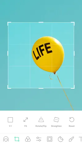 The app LINE Camera: редактор снимков Game screenshot LINE Camera: редактор снимков apk