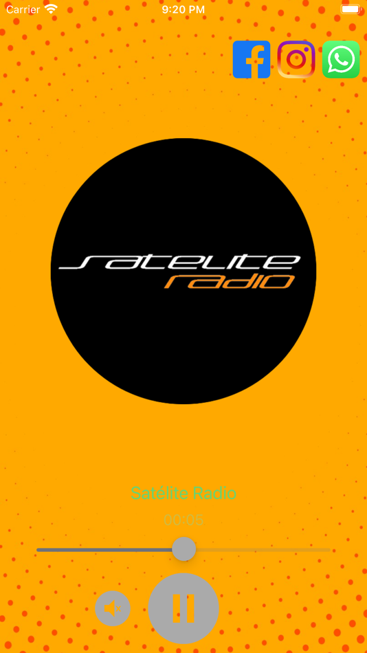 #2. Satélite Radio (iOS) 由: Guillermo Gallegos