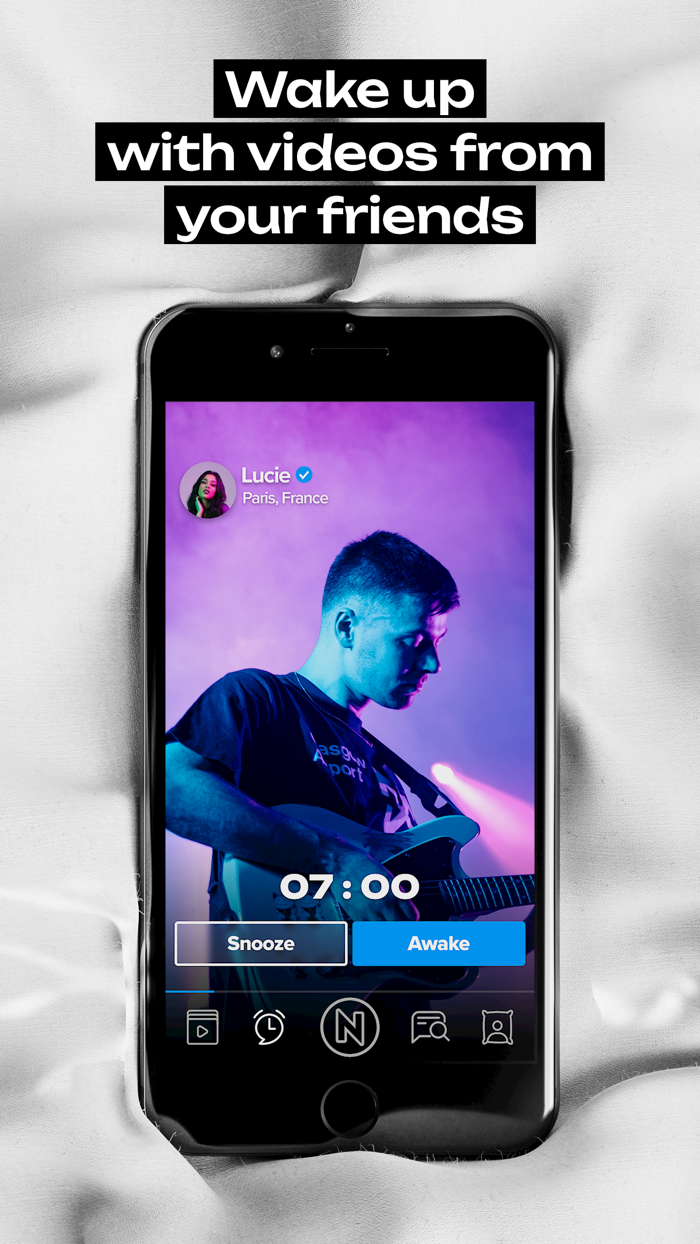 NOX - The Social Alarm Clock