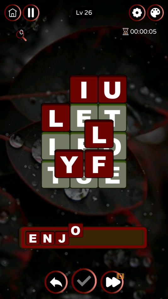 #2. Word Tiles - Match Puzzle Game (iOS) 由: 波文 唐