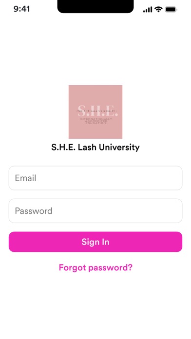 S.H.E. Lash University Screenshot