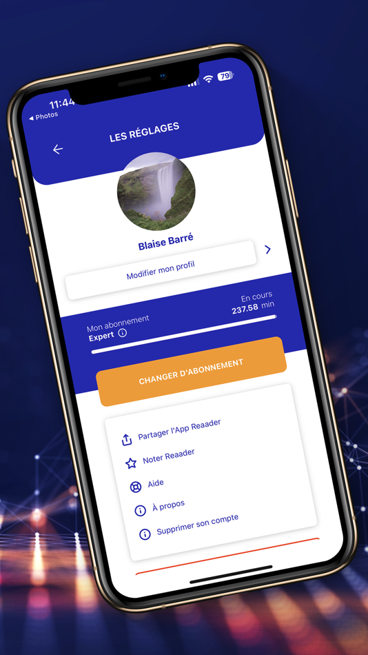 #6. Reaader (iOS) 由: IT INNOVE