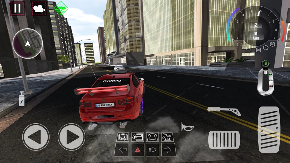 #4. F30 Car Racing Drift Simulator (iOS) 由: CLAP GAMES OYUN TEKNOLOJILERI SANAYI VE TICARET