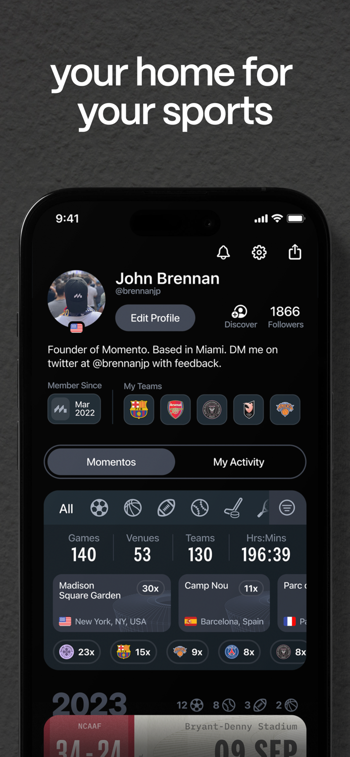 Momento Sports Scrapbook