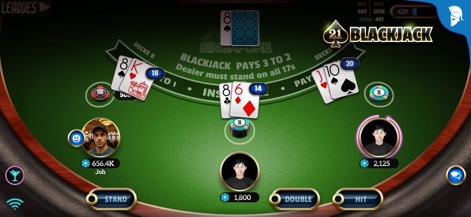 Blackjack 21: Live Casino game - Les joueurs s'affrontent sur des tables animées, profitant d'options comme le 'Double' ou le 'Hit' pour peaufiner leur stratégie et d'une vue claire des mises actuelles.