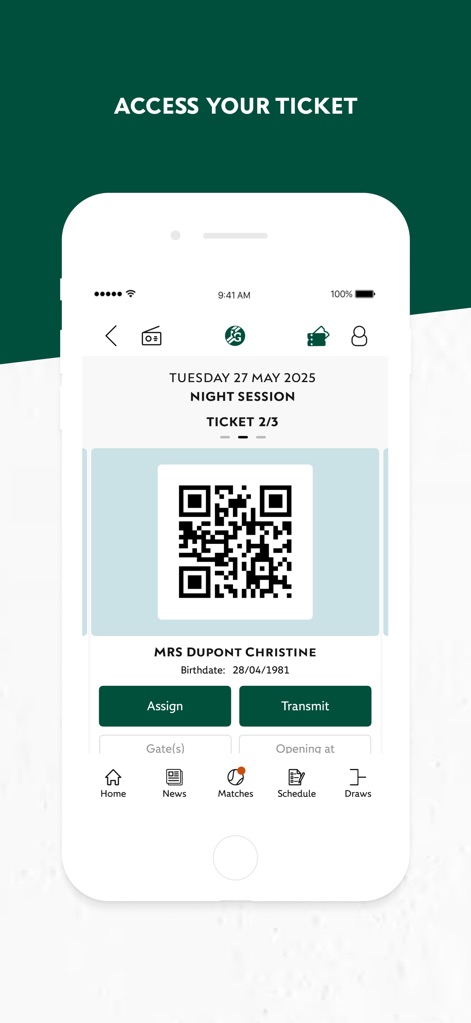 Roland-Garros Official - The app simplifies entry with a digital QR code ticket display and offers convenient management options like 'Assign' and 'Transmit'.