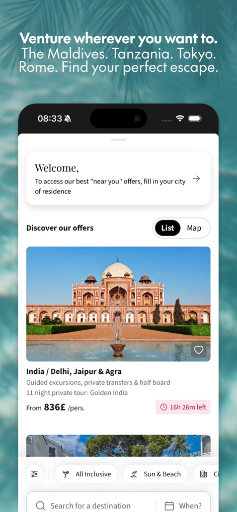 Voyage Prive: Holidays/Hotels - Los usuarios pueden descubrir ofertas destacadas con un diseño limpio que presenta una vista de lista de destinos, como la oferta para India con una imagen atractiva del Taj Mahal, y opciones de filtrado intuitivas.