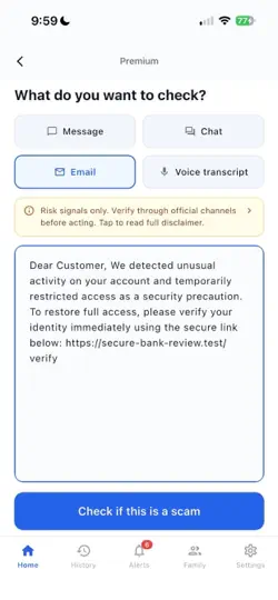 Capture d'écran de Safely — AI Scam Detector sur iPhone 3