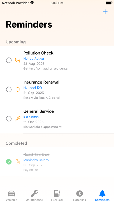 AutoLog Pro — Vehicle Manager のスクリーンショット