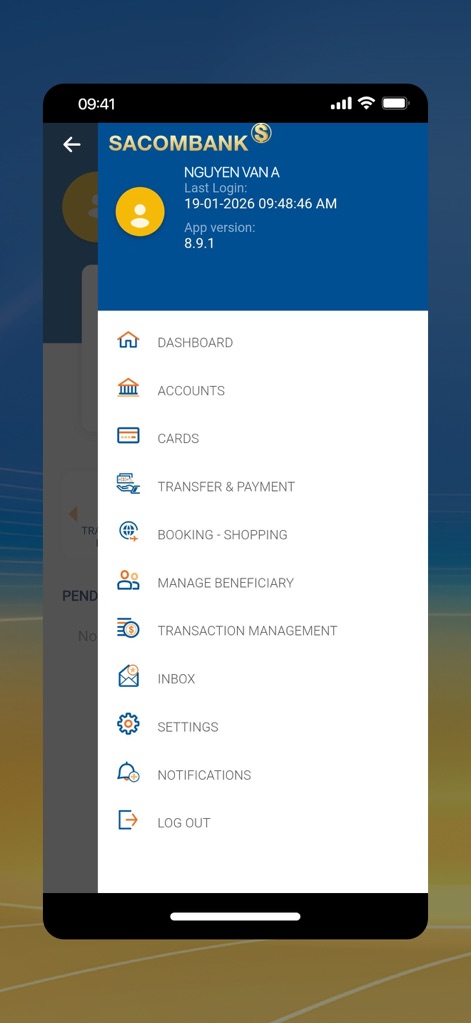 SACOMBANK mBanking - Cet outil propose une navigation exhaustive, permettant d'accéder rapidement aux 'Accounts' (comptes) et aux 'Settings' (paramètres) pour une gestion financière centralisée.
