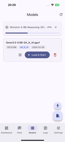 LLM Server のスクリーンショット