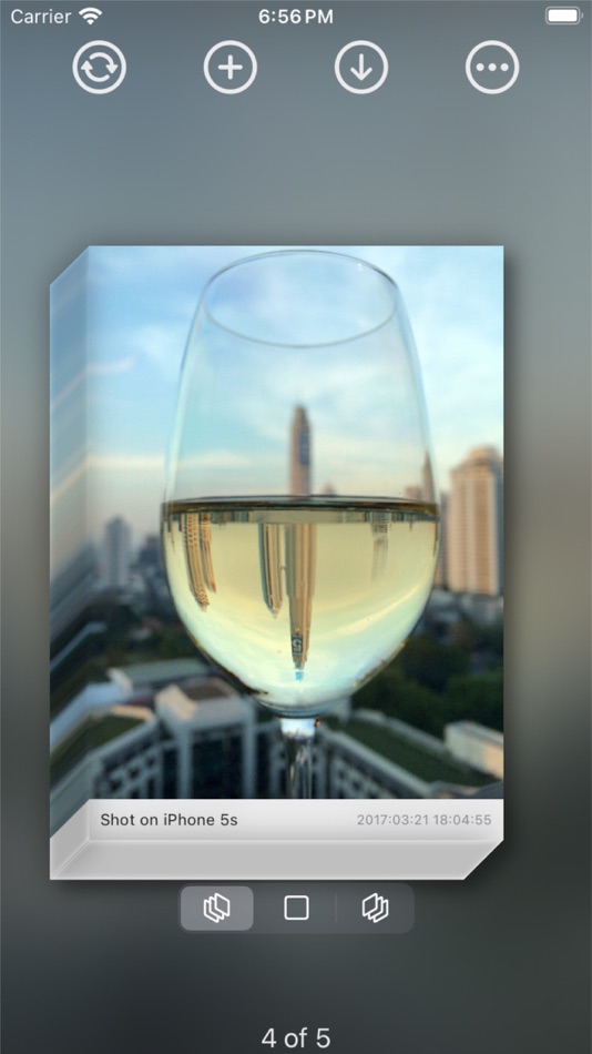 #4. Submark : Book Cover 3D Effect (iOS) 由: sekleung chang