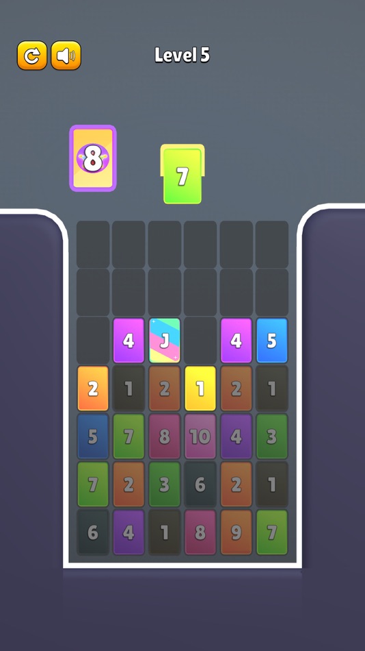 #2. Solitaire Jam 3D (iOS) Podle: Emrullah Can Demirpolat