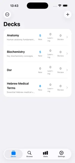 Captura de pantalla de Space Decks en iPhone 1