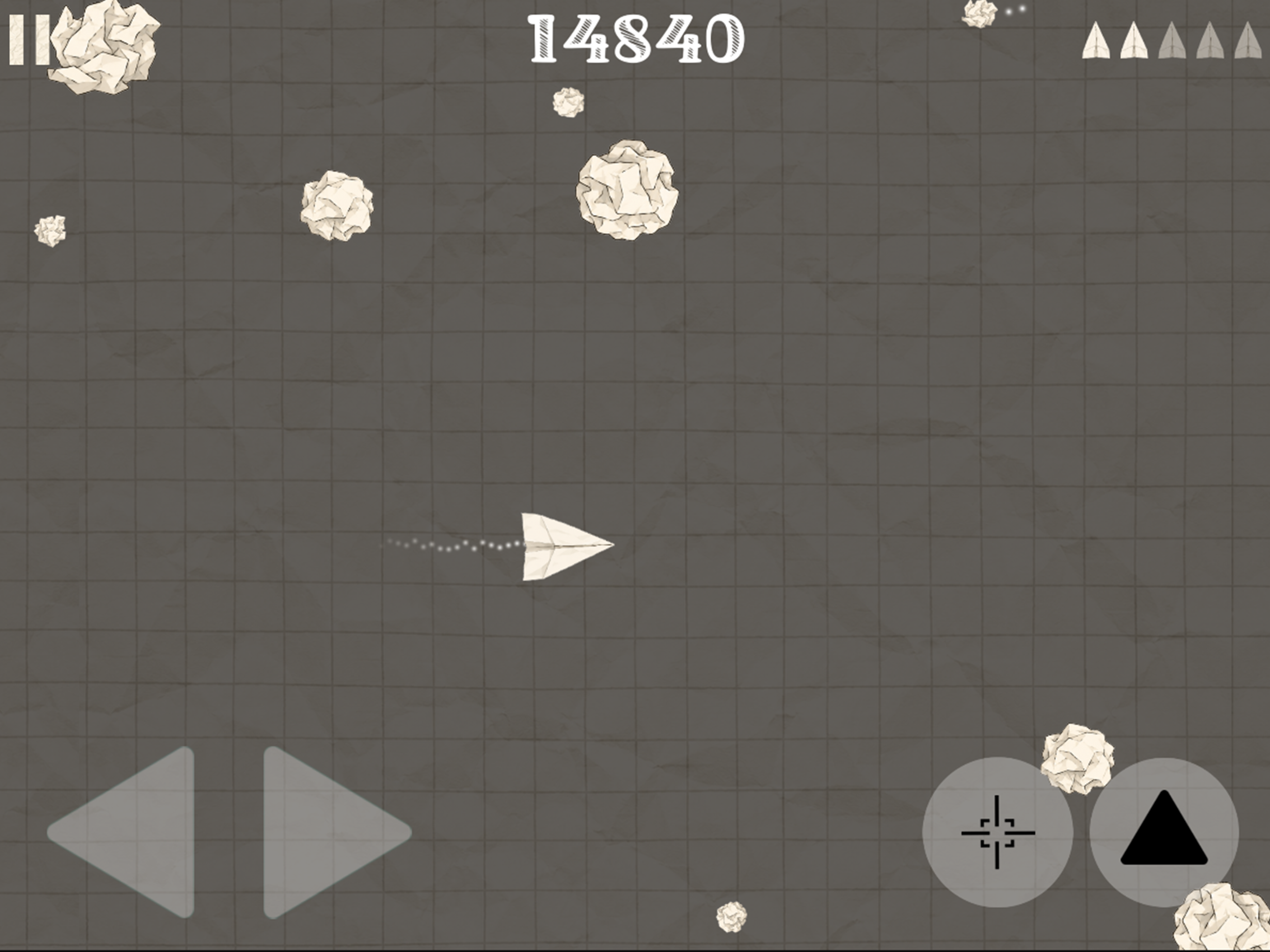 Paper Plane vs Trash Balls screenshot 20