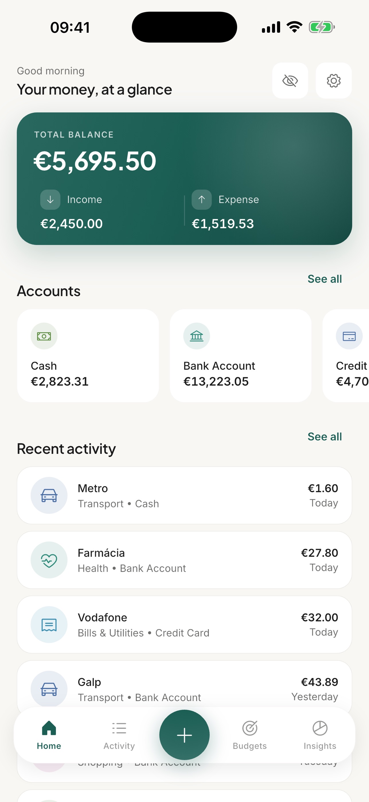 Screenshot 1 of WeBudget: Expense Tracker