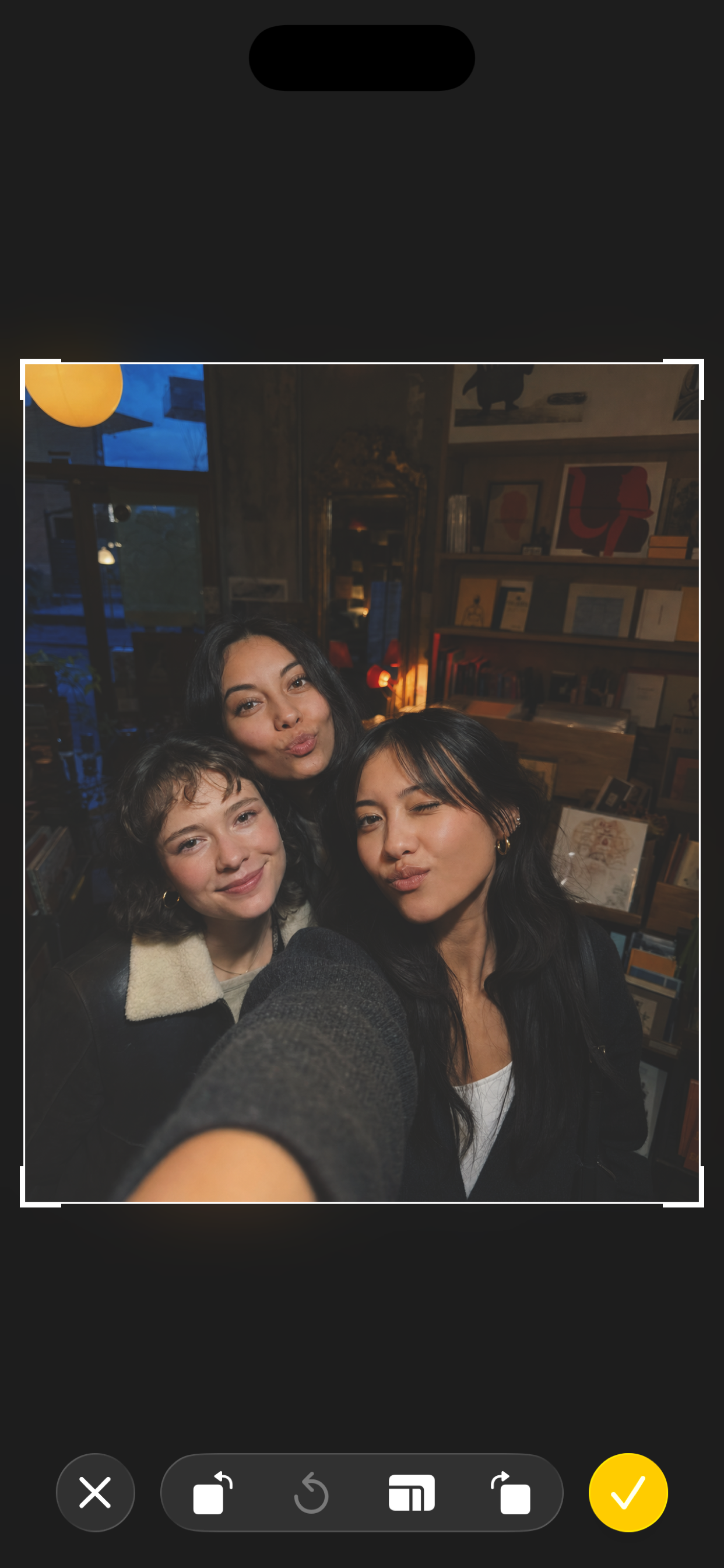 Glowly: Aesthetic Photo Editor screenshot 2