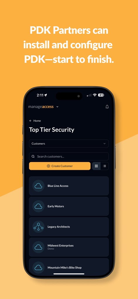 PDK Access by ProdataKey - PDK 파트너는 '고객 목록'을 통해 여러 고객사를 효율적으로 관리하며, '고객 생성' 버튼을 사용하여 새로운 시스템을 신속하게 설정하고 배포할 수 있습니다.