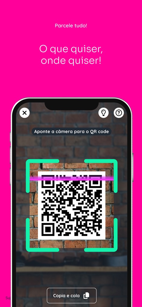 Pagaleve - The app streamlines transactions with its intuitive 'QR code scanner' and provides a 'Copia e cola' option for flexible payment initiation.