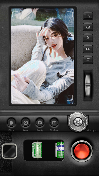 INCH CAM - Retro Film Camera Screenshot