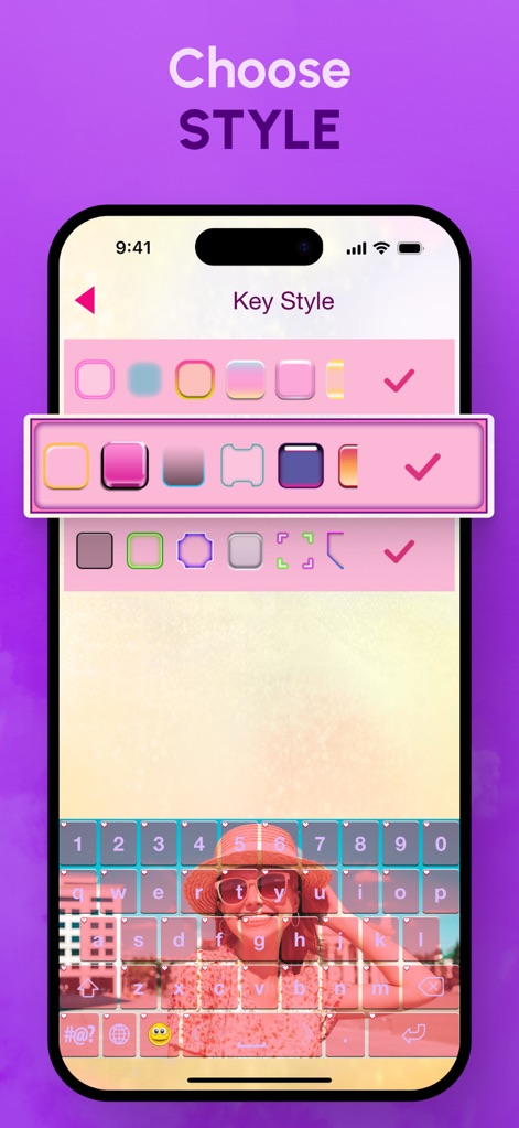 Photo Keyboard Theme Changer - The app offers an intuitive key style selection menu, presenting a wide variety of shapes and designs to customize the keyboard's aesthetic.