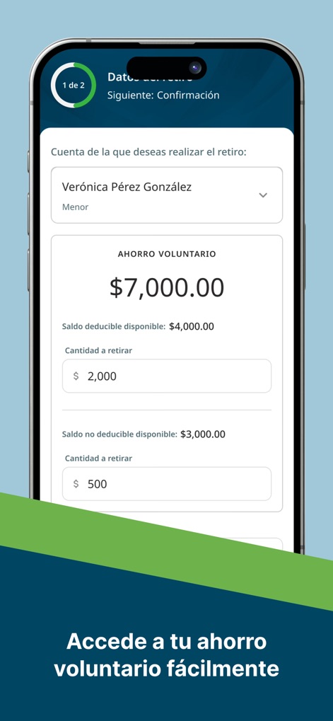 AforeMóvil - The app allows users to easily manage voluntary savings withdrawals, showing both deductible and non-deductible balances with dedicated input fields.