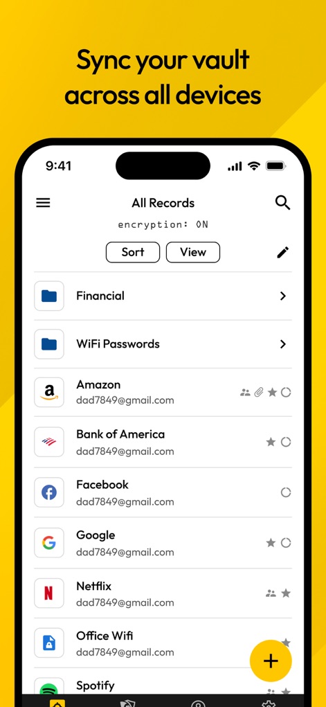 Keeper Password Manager - Die Ansicht „All Records“ demonstriert die Synchronisationsfähigkeit der App über alle Geräte hinweg und zeigt eine organisierte Liste von Anmeldedaten für diverse Dienste wie Amazon und Netflix.