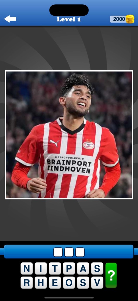 Whats the Team? Football Quiz - The app features a player in a distinct club kit, offering a green hint button for assistance during challenging levels.